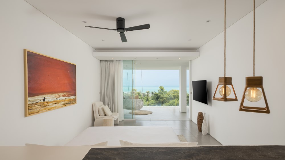 Golden Lotus - The Flourish Villa - Relaxing bedroom 1 with fantastic views